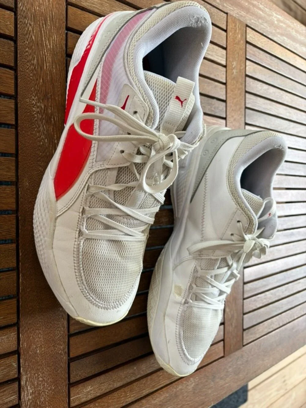 PUMA Men’s Basketball Shoes White Red Low Top 195560-01 Size 13